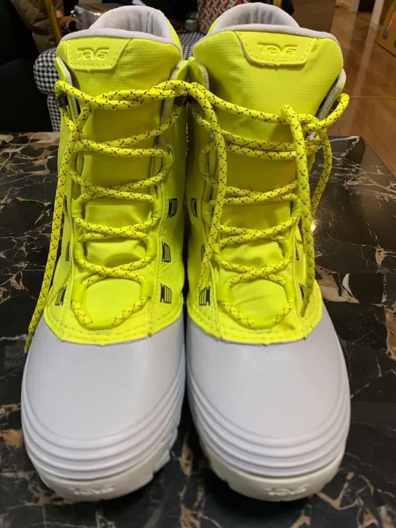 2026年最新】teva スノーブーツの人気アイテム - メルカリ