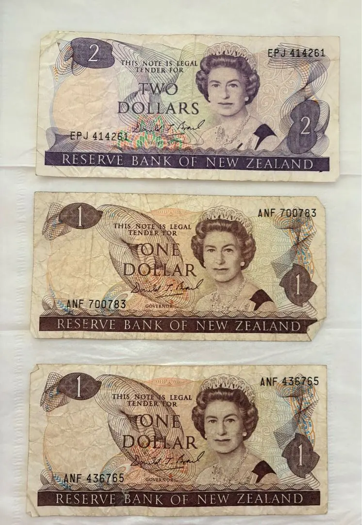 2026年最新】ニュージーランド紙幣の人気アイテム - メルカリ
