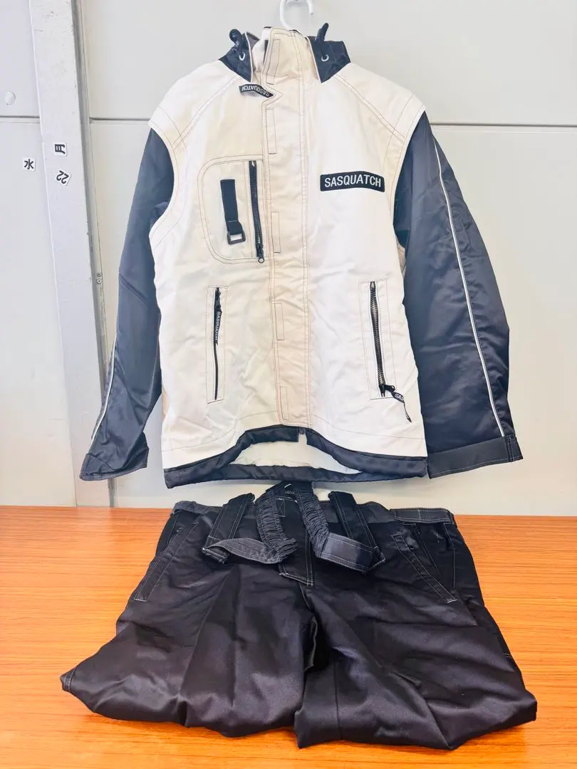 2026年最新】SASQUATCH スキーウェアの人気アイテム - メルカリ