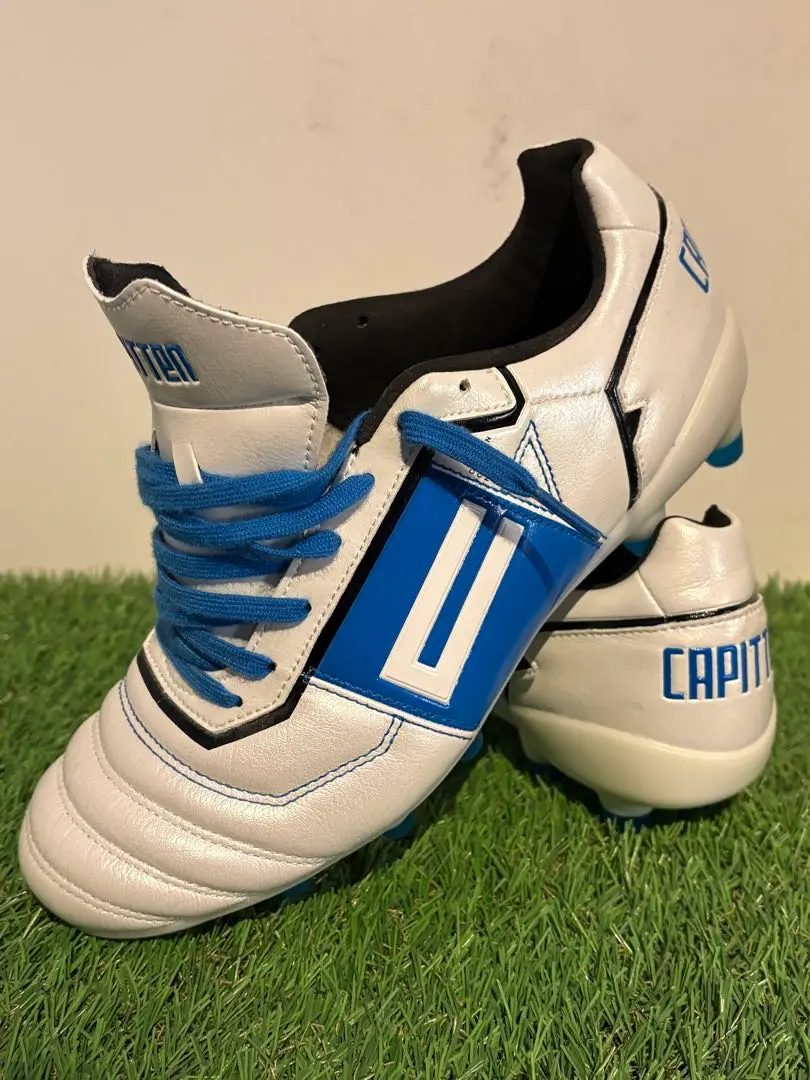 2026年最新】capitten スパイクの人気アイテム - メルカリ