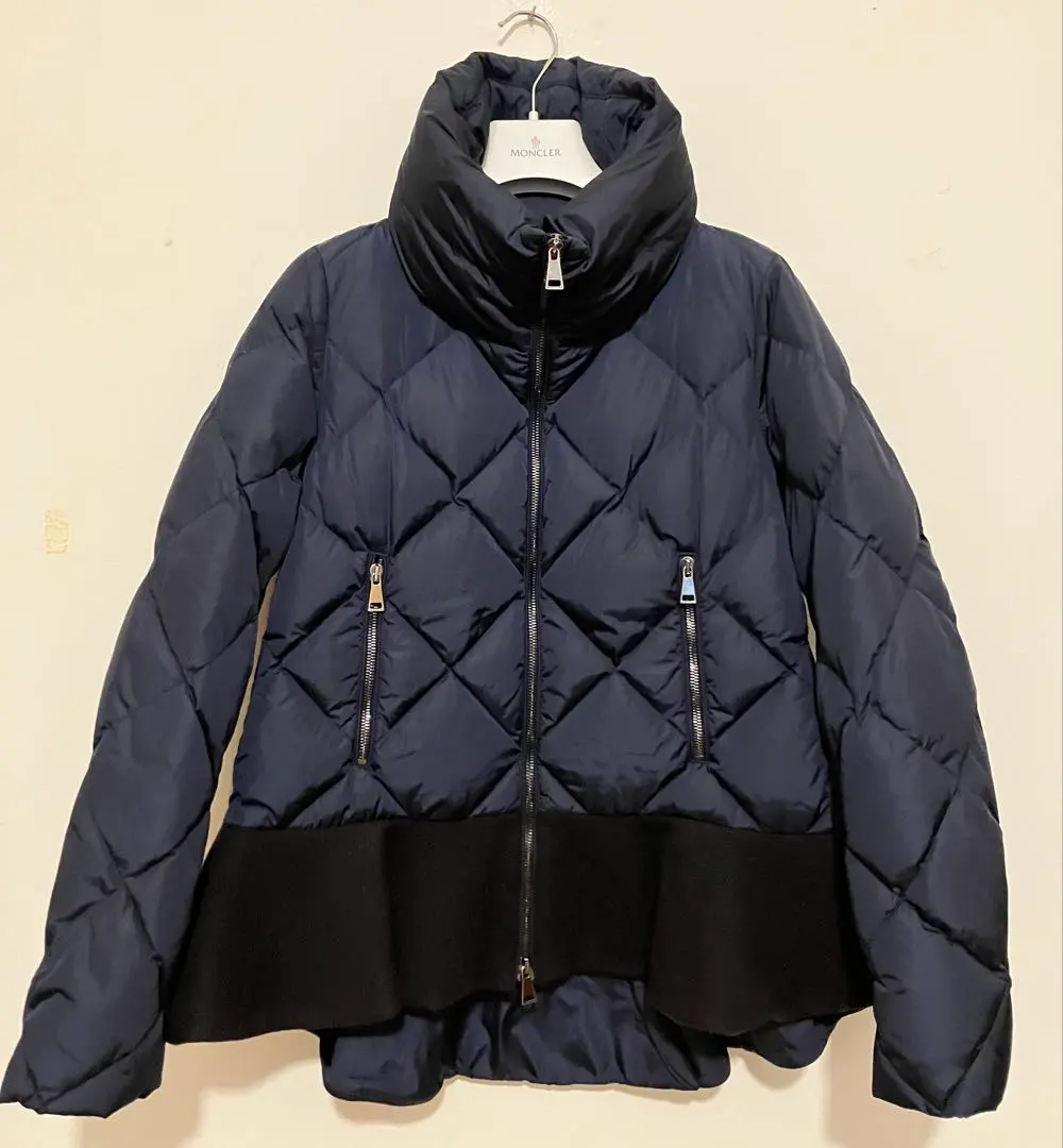 2026年最新】モンクレール vougletteの人気アイテム - メルカリ