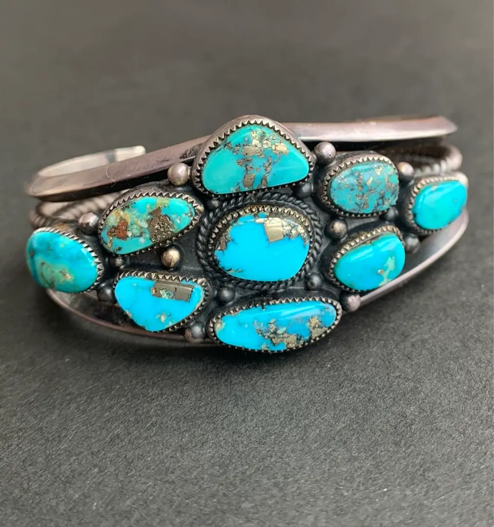 2026年最新】デルバードゴードンの人気アイテム - メルカリ