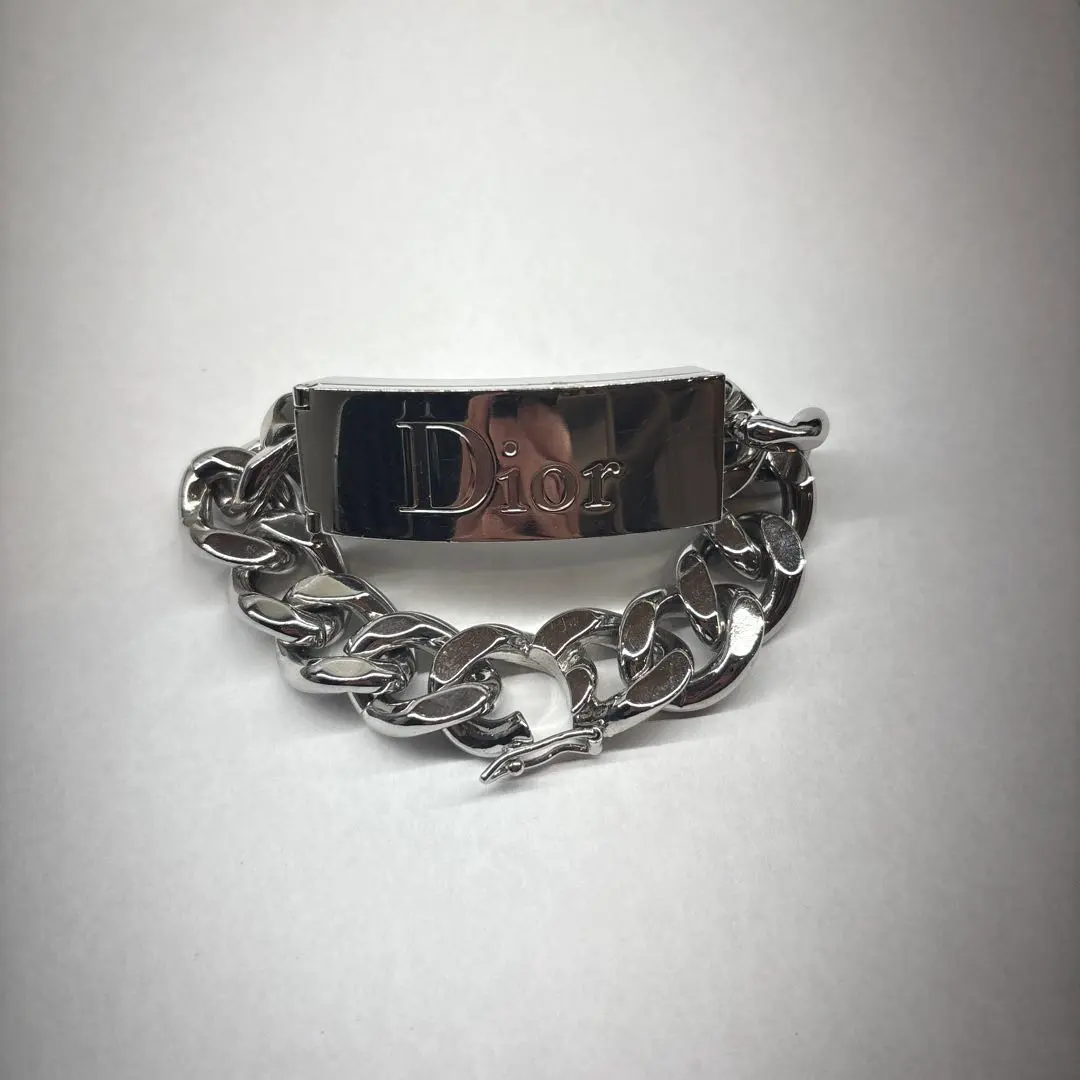2026年最新】diorリップ ブレスレットの人気アイテム - メルカリ