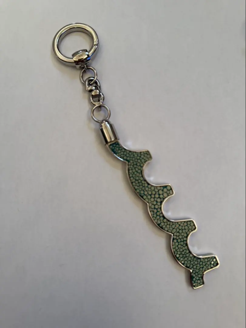 2026年最新】muta キーホルダーの人気アイテム - メルカリ