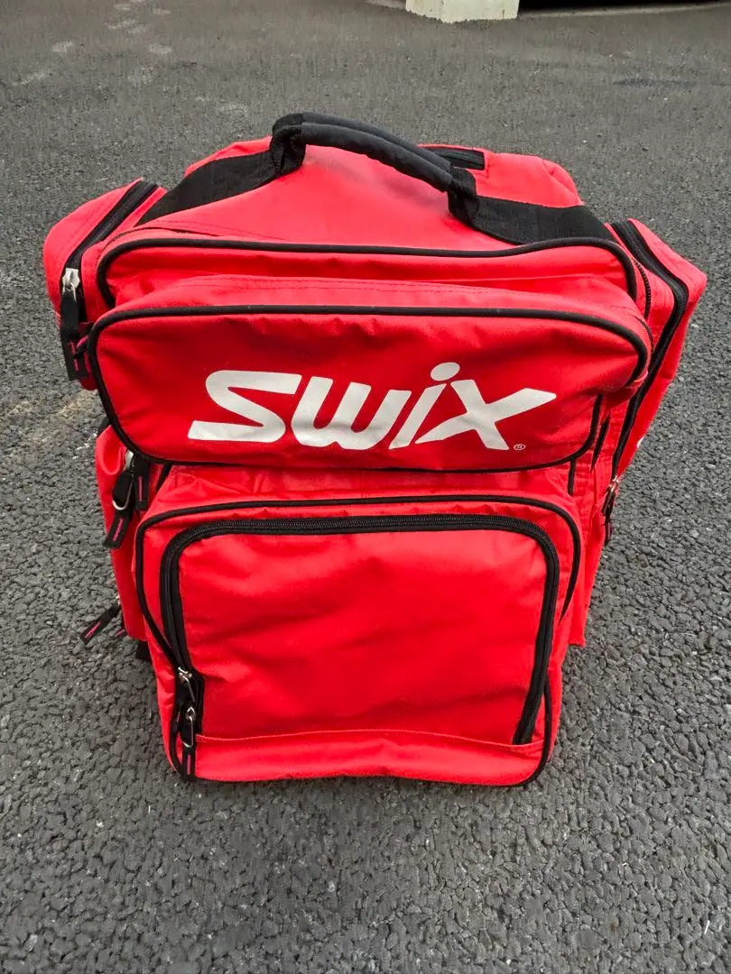 2026年最新】swix スウィックス バックパックの人気アイテム - メルカリ