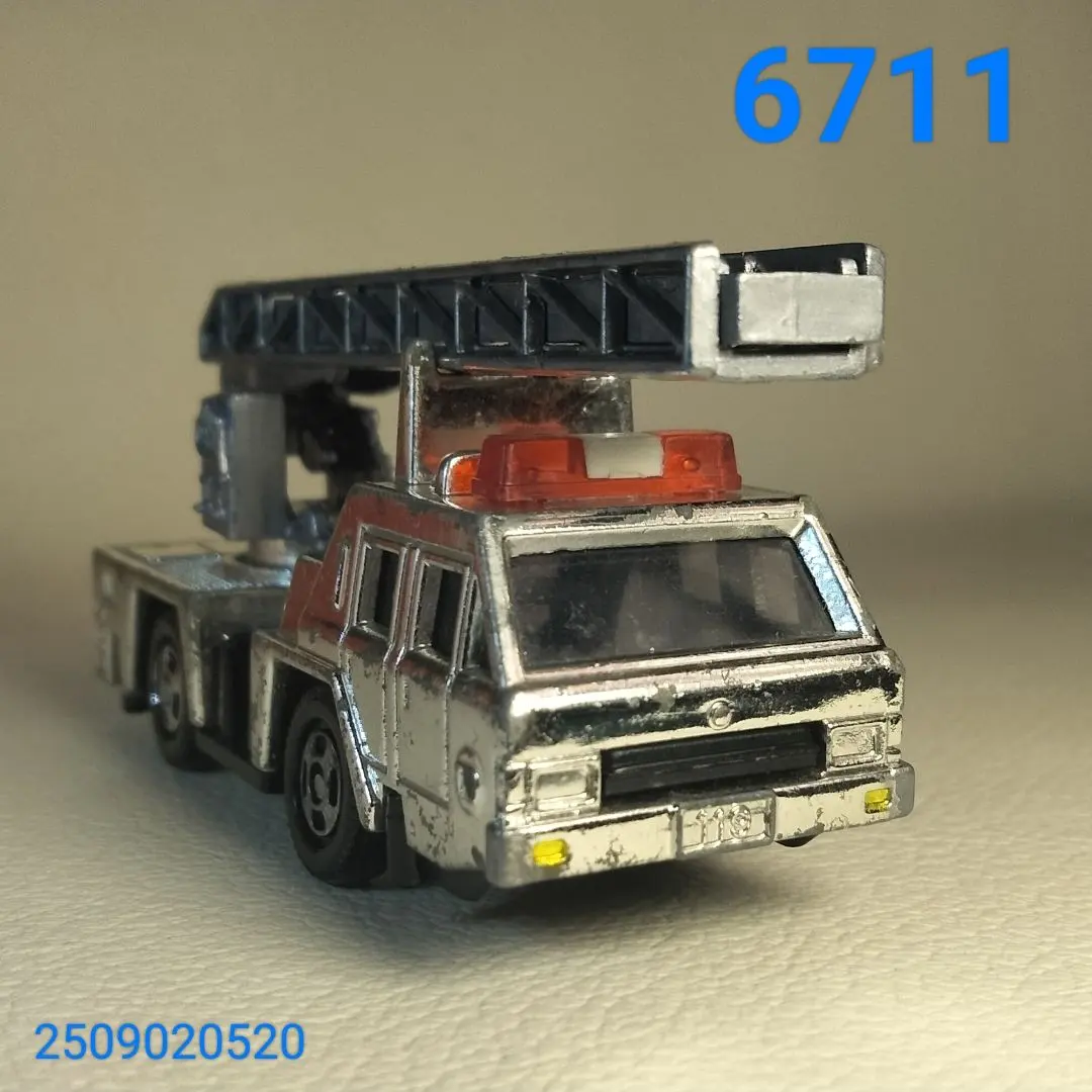 2026年最新】トミカはしご車日産ディーゼルの人気アイテム - メルカリ