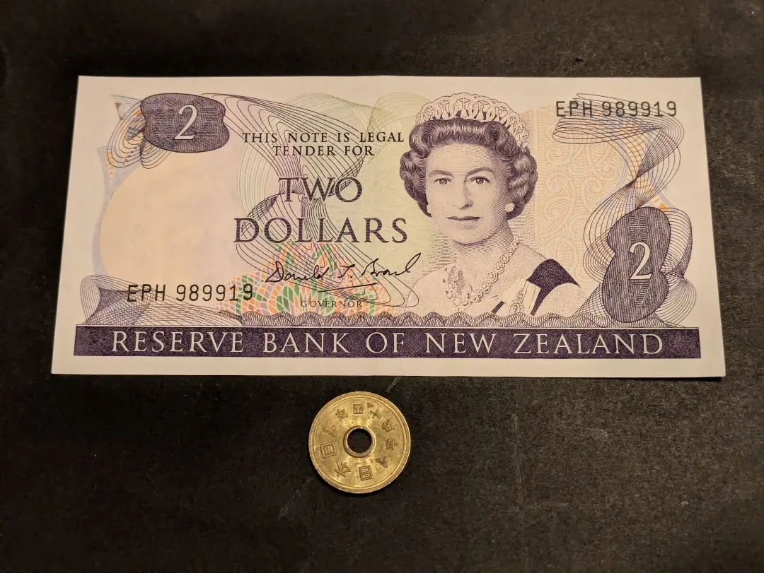 2026年最新】ニュージーランド紙幣の人気アイテム - メルカリ