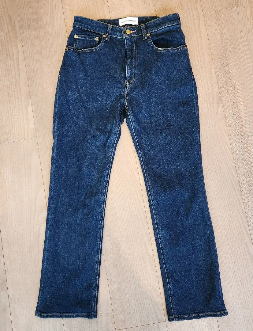 2026年最新】Tu es mon TRESOR ストレートデニムの人気アイテム - メルカリ