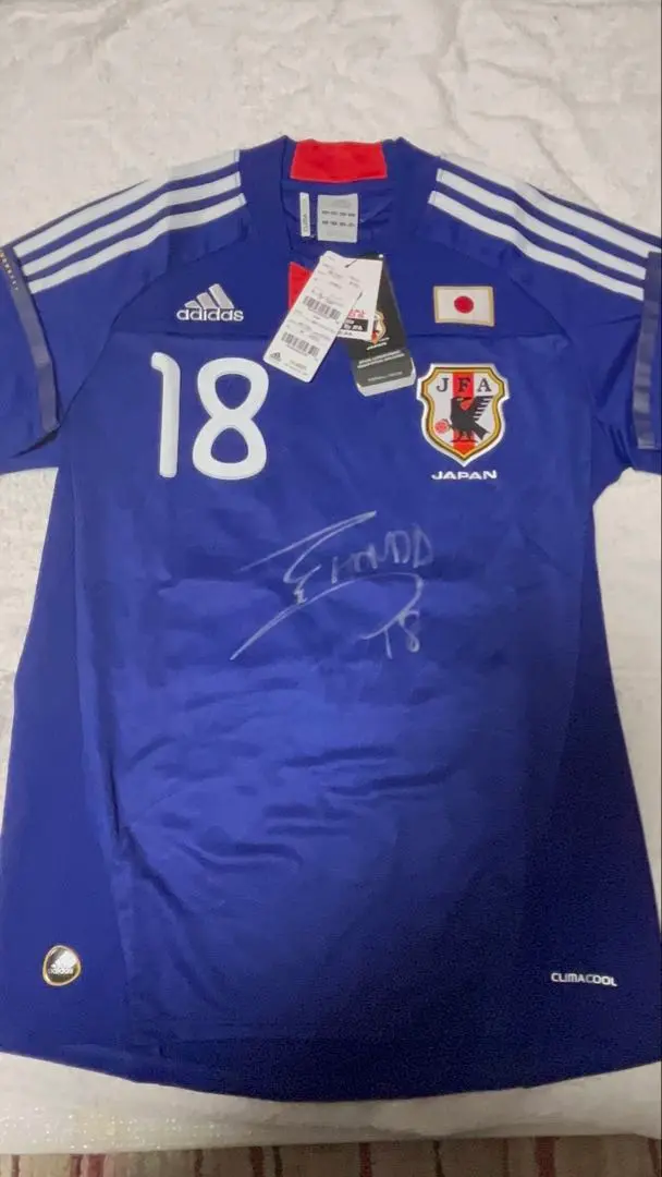 2026年最新】本田圭佑 ユニフォーム サインの人気アイテム - メルカリ