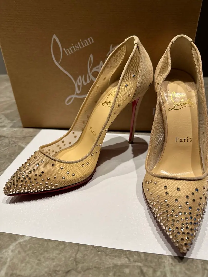 2026年最新】follies クリスチャン ルブタンの人気アイテム - メルカリ