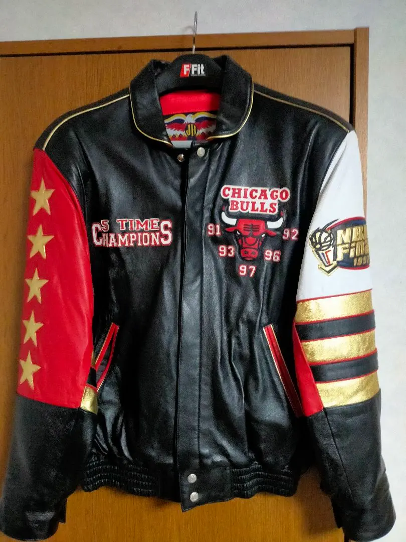 2026年最新】シカゴ ブルズ 優勝記念の人気アイテム - メルカリ