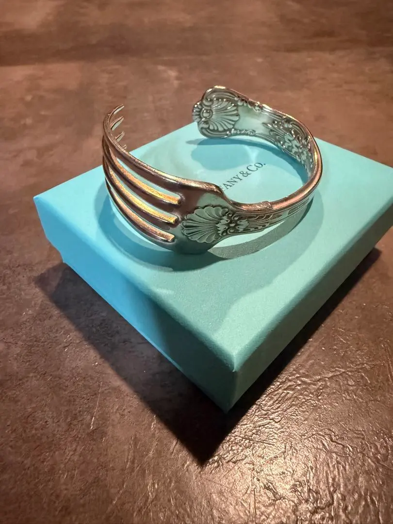 2026年最新】tiffany フォーク バングルの人気アイテム - メルカリ
