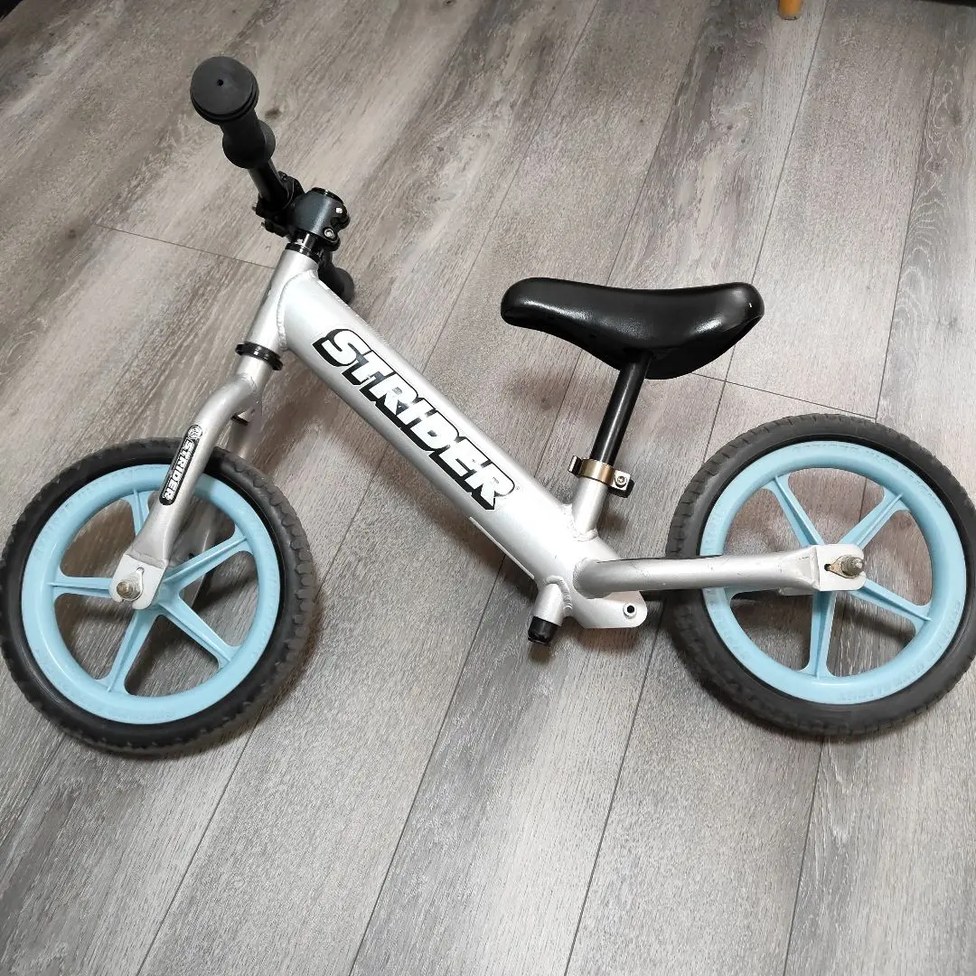 2026年最新】eva タイヤ ストライダーの人気アイテム - メルカリ