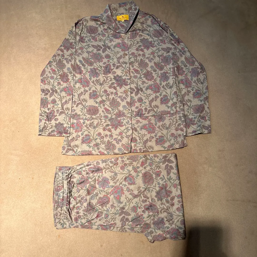 2026年最新】Etro パジャマの人気アイテム - メルカリ