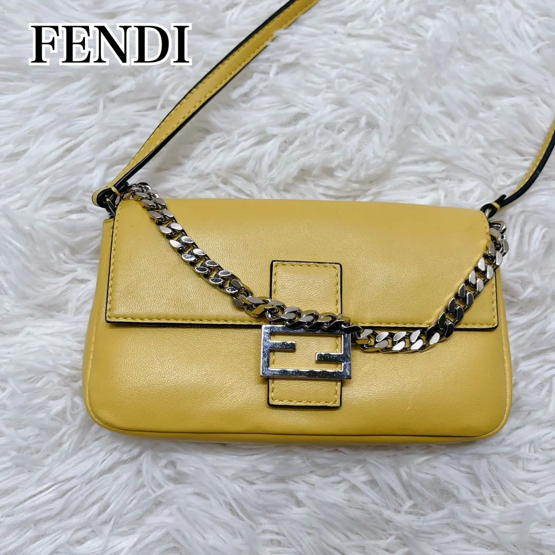 2026年最新】FENDIナノバケットの人気アイテム - メルカリ