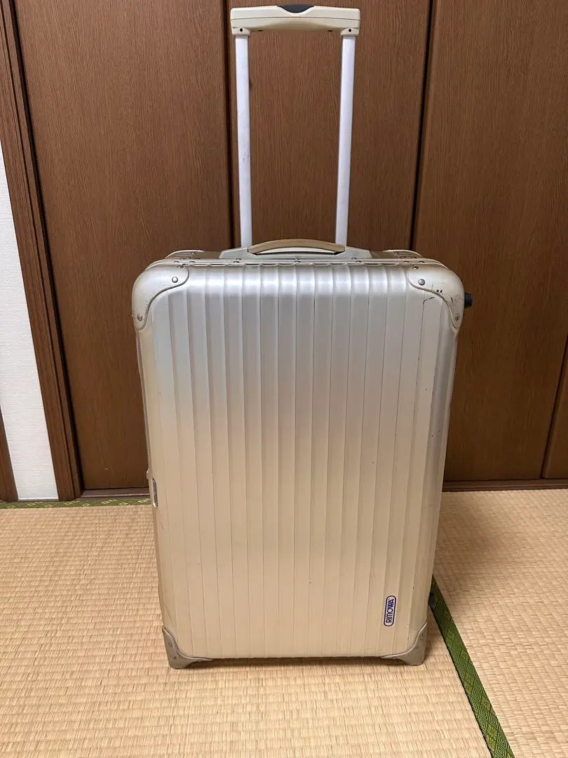 2026年最新】RIMOWA topas 63Lの人気アイテム - メルカリ