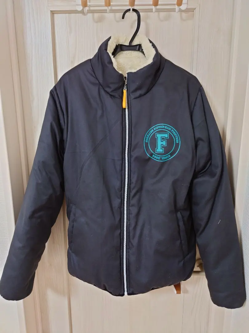 2026年最新】日本ハムファイターズジャンパーの人気アイテム - メルカリ