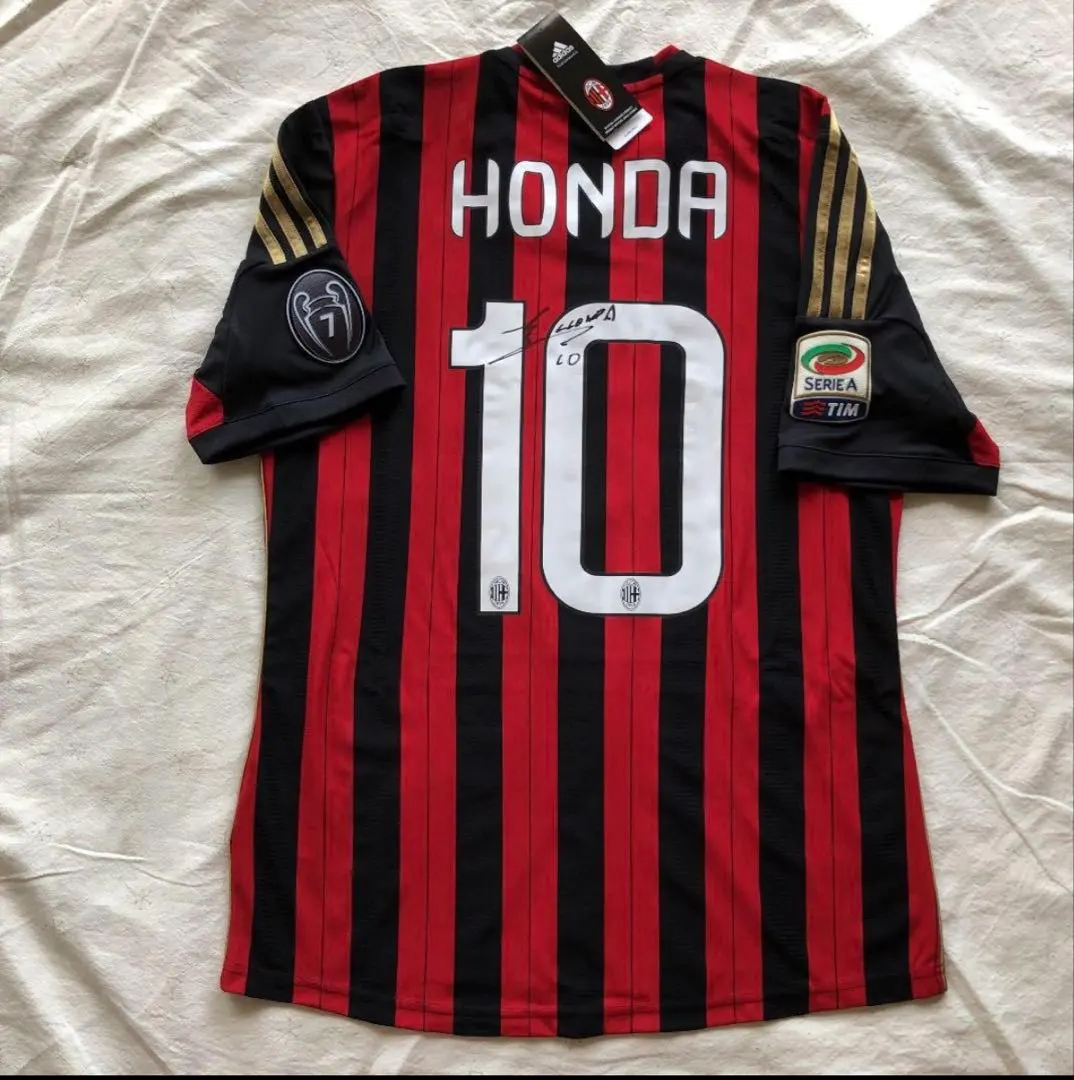 2026年最新】本田圭佑 ユニフォーム サインの人気アイテム - メルカリ