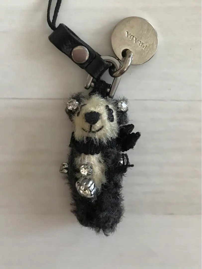 2026年最新】プラダ くま バッグの人気アイテム - メルカリ