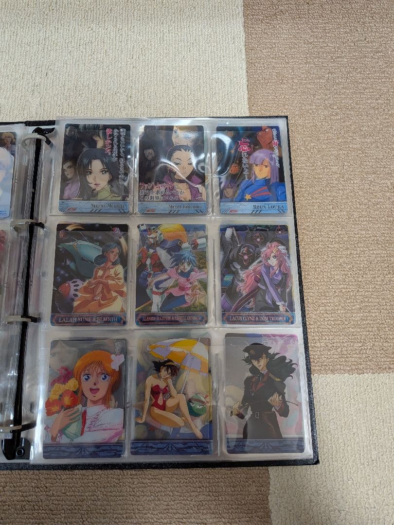 ガンダムカード260枚と COSMIC ERA FILE　ラクス　ハマーンセイラ