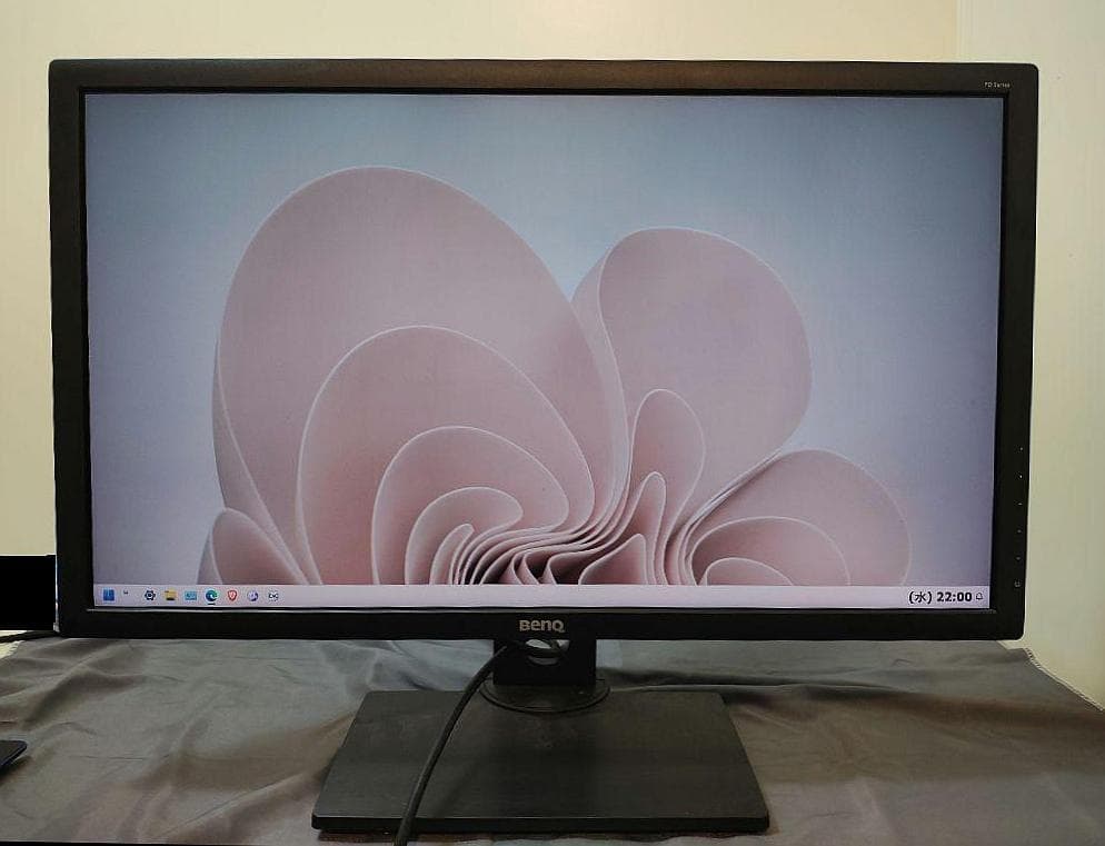 BenQ PD2700Q 27インチ 液晶モニター Amazon.co.jp: BenQ PD2700Q デザイナー向けモニター (27インチ/WQHD