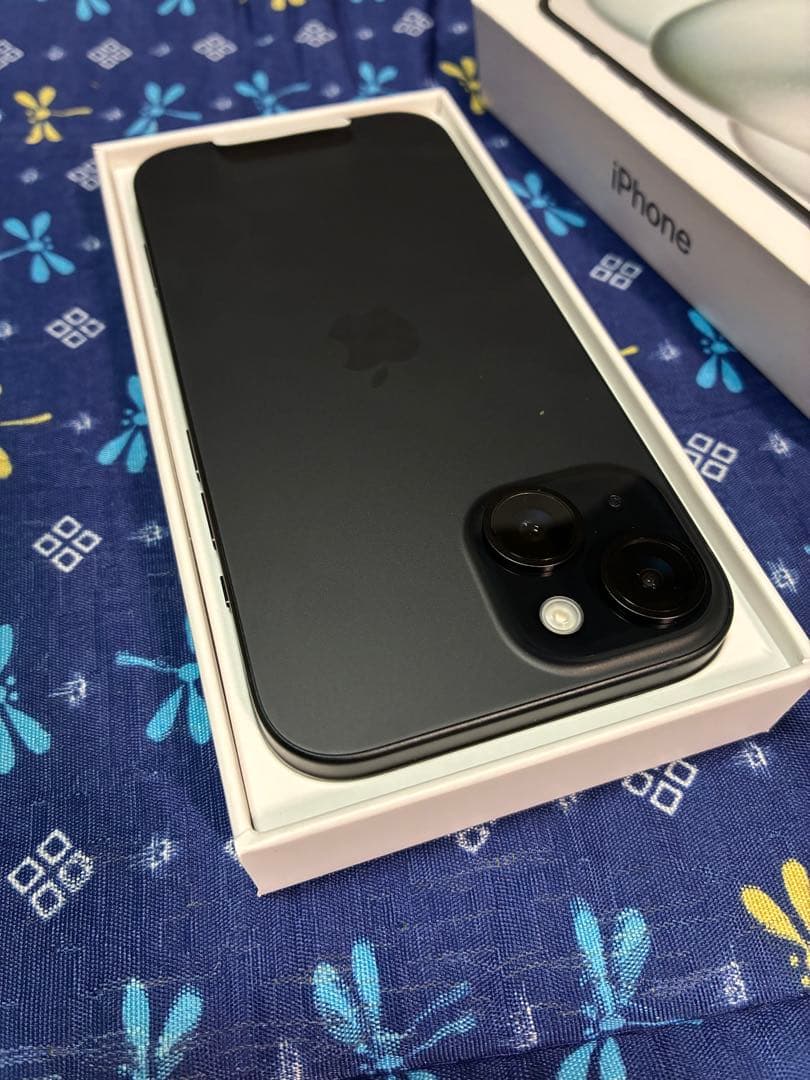《新品・未使用》Apple iPhone15 128GB ブラック　SIMフリー