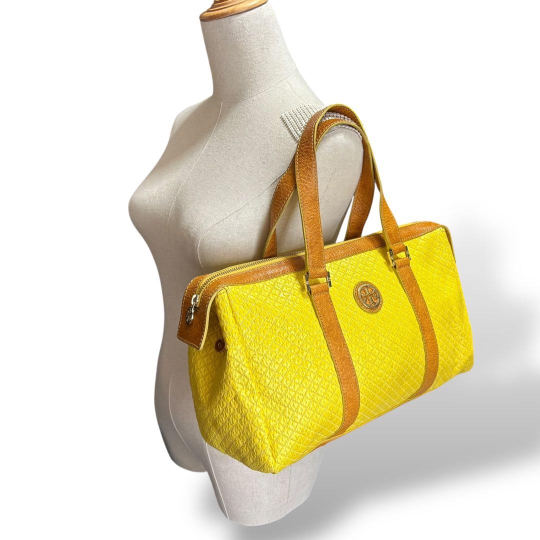 美品】トリーバーチ ボストン型トートバッグ キルティング ロゴ金具