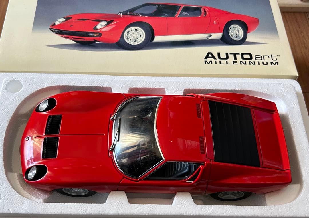 AUTOart Lamborghini Miura SV 1:18 赤 AUTOart 1/18 ランボルギーニ ミウラ SVR “イオタ” （レッド） 79171