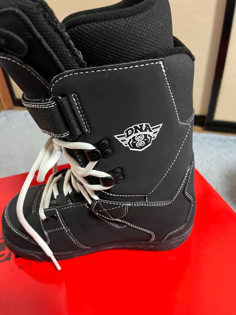 [美品] DEELUXE DNA 24-25モデル　23.5cm