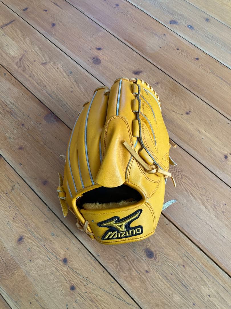 【美品】ミズノプロ グローブ 投手用 硬式 硬式用【ミズノプロ】Classic【投手用2(タテ型)／サイズ12