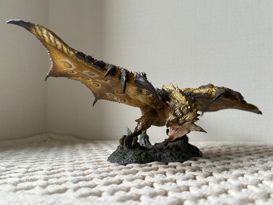 CFBクリエイターズモデル リオレイア リオレウス 箱有　2/14,2/15のみ