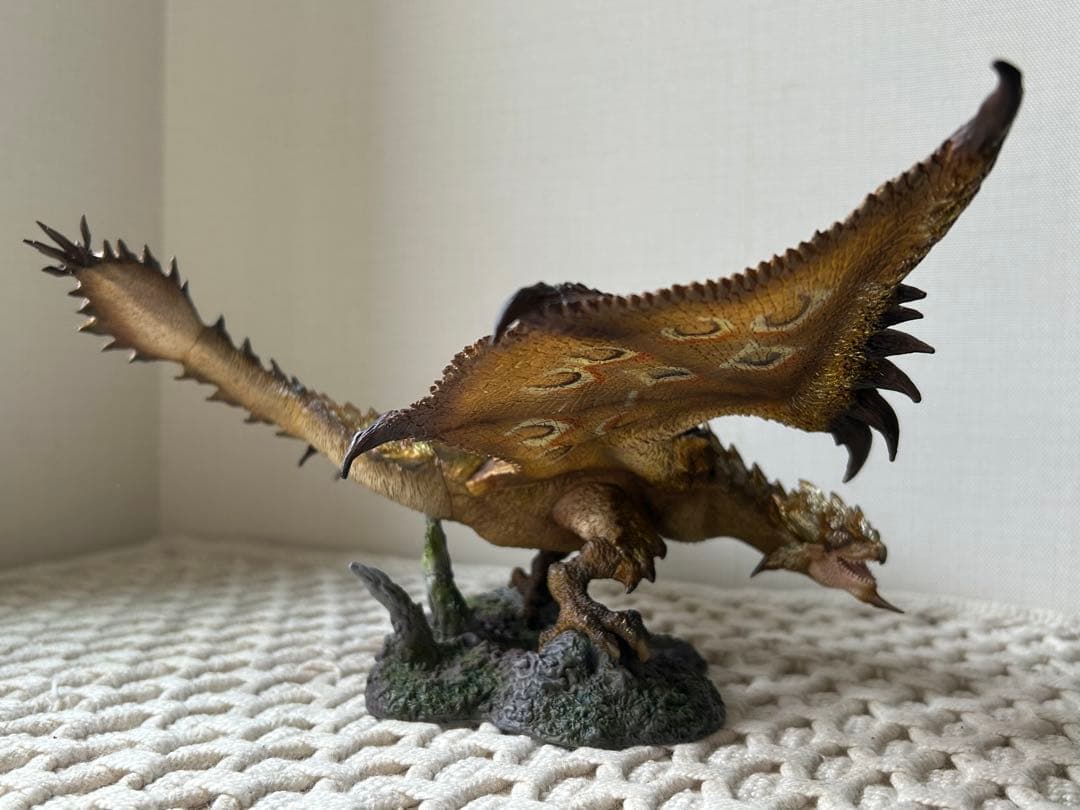 CFBクリエイターズモデル リオレイア リオレウス 箱有　2/14,2/15のみ