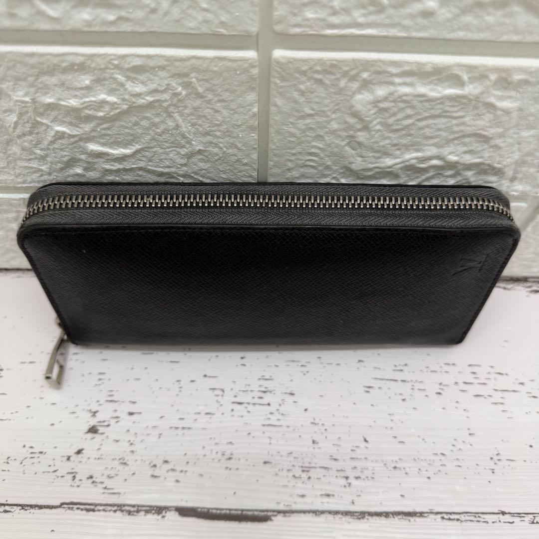 ルイヴィトン タイガ ヴェルティカル 長財布 ラウンドファスナー