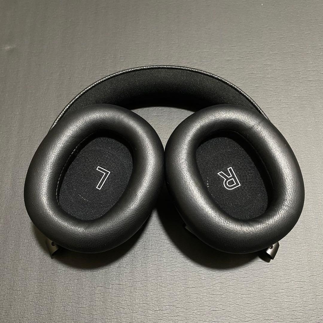 BANG & OLUFSEN H95 BLACK 専用ハードケース未使用 - メルカリ