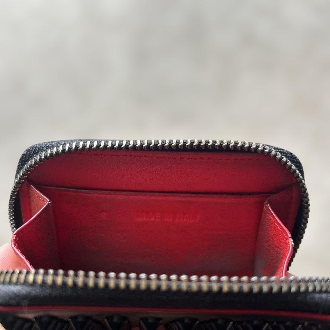 クリスチャンルブタン バネトーネスタッズミニ財布 コインケース