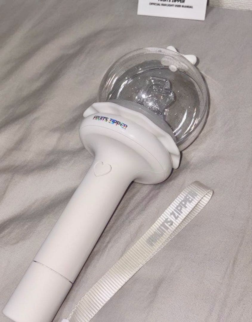 ペンライト FRUITS ZIPPER OFFICIAL FAN LIGHT - メルカリ