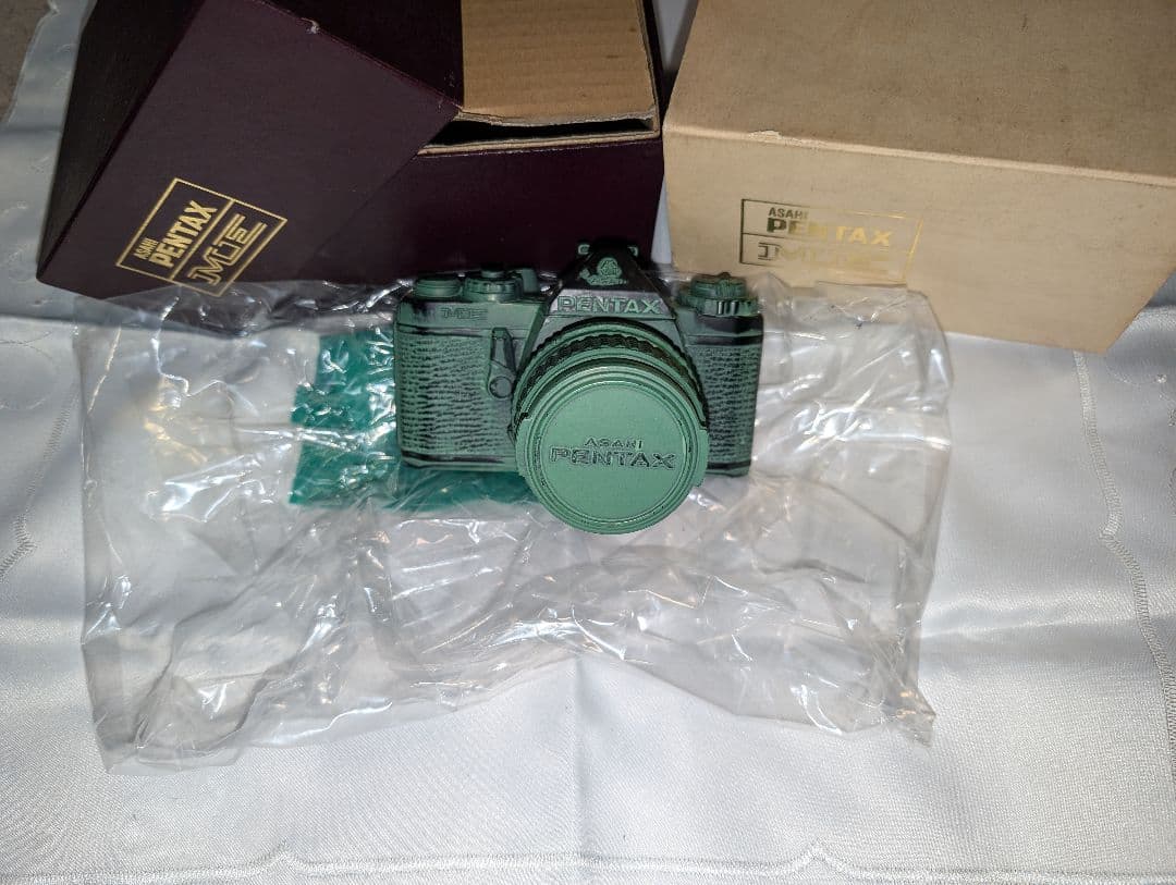 レア品！一眼カメラ型貯金箱！ASAHI PENTAX ME！箱入新品！ PENTAX(ペンタックス)鋳物カメラ型貯金箱 ヨドバシカメラ西口贈呈品 が