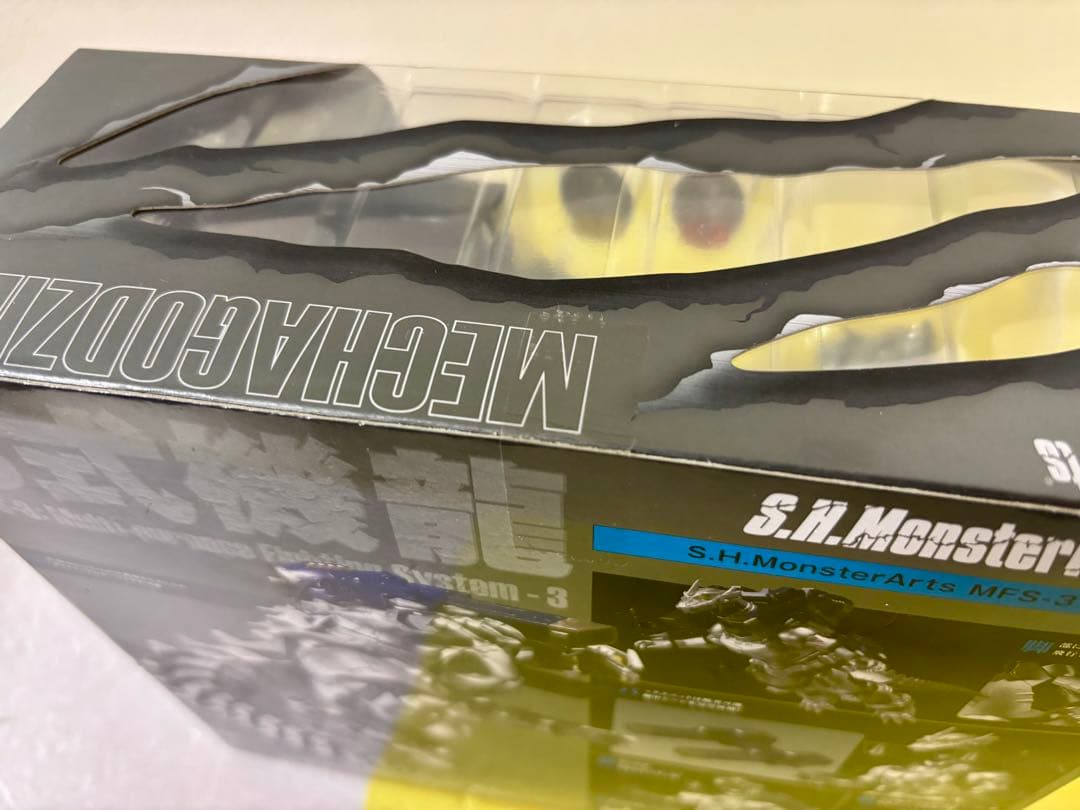 未開封　3式機龍　S.H.monsterarts フィギュア　ゴジラ　特撮