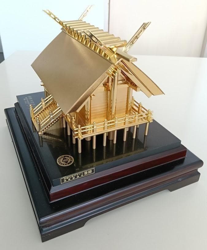 貴重】 伊勢神宮 御正殿 第60回遷宮記念品 ※精巧なデザインと詳細な