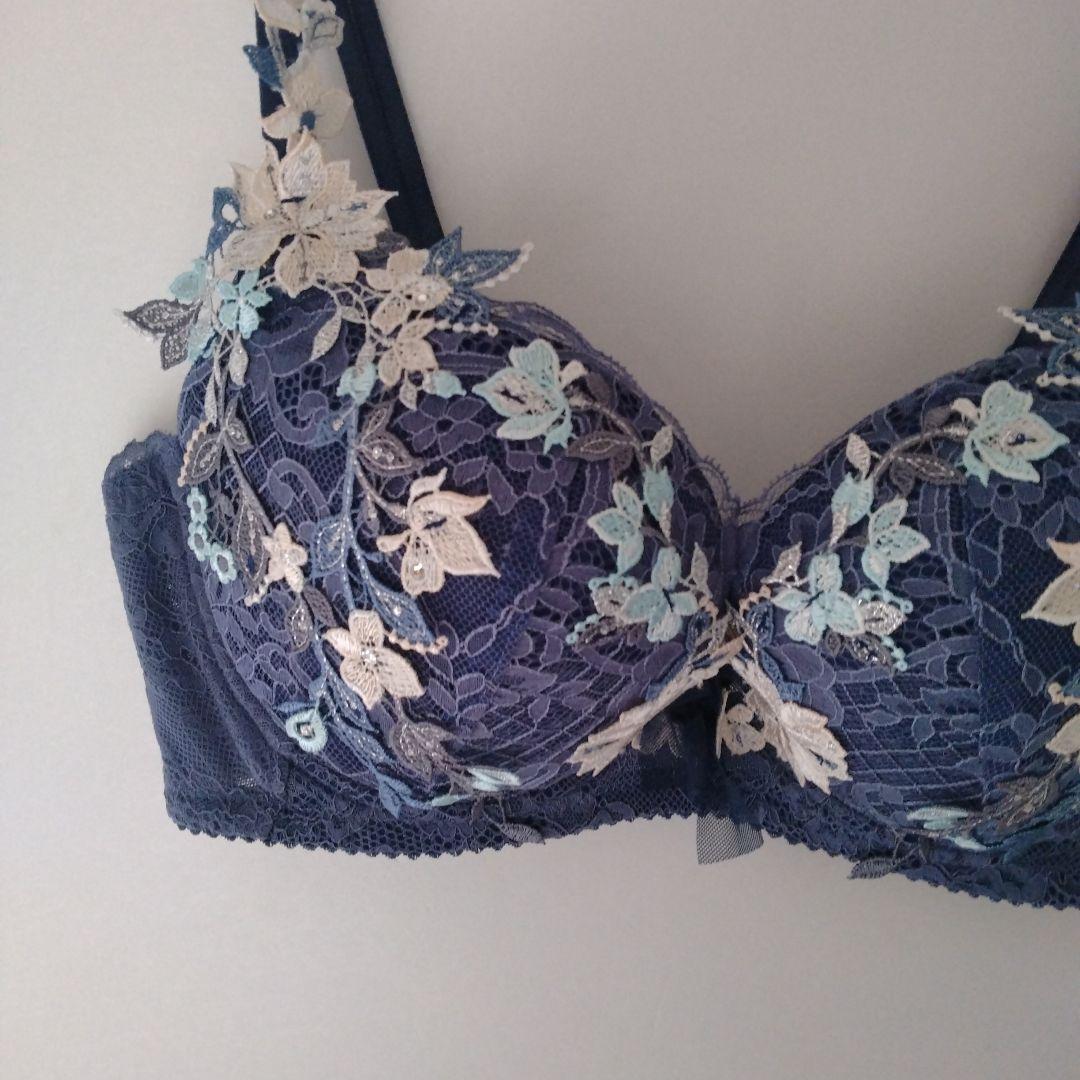 【新品】ワコール《パルファージュ》ブラジャー E70 2点/ショーツ 2点