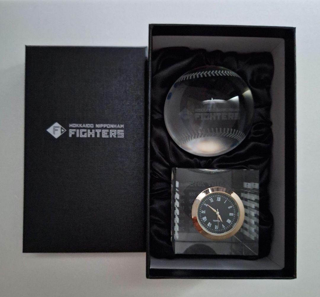 北海道日本ハムファイターズ クリスタルボールと時計のオブジェ 野球