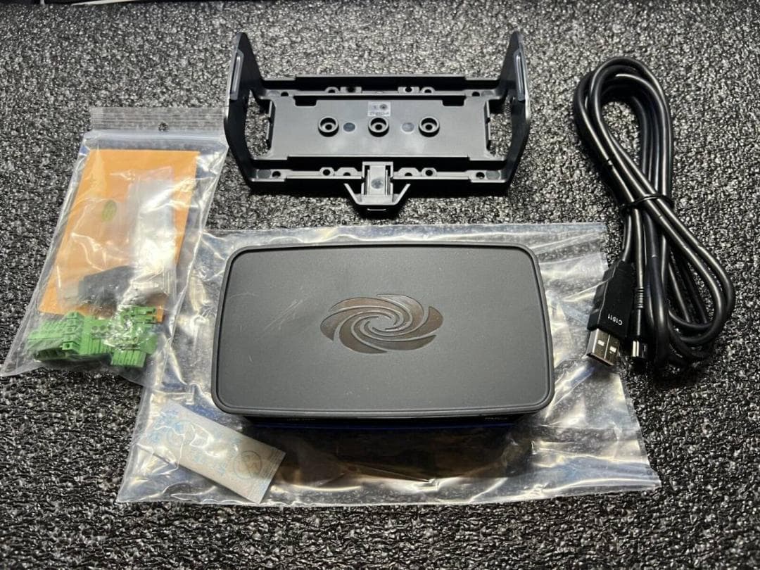 Crestron RMC3Crestron RMC3 未使用 - メルカリ