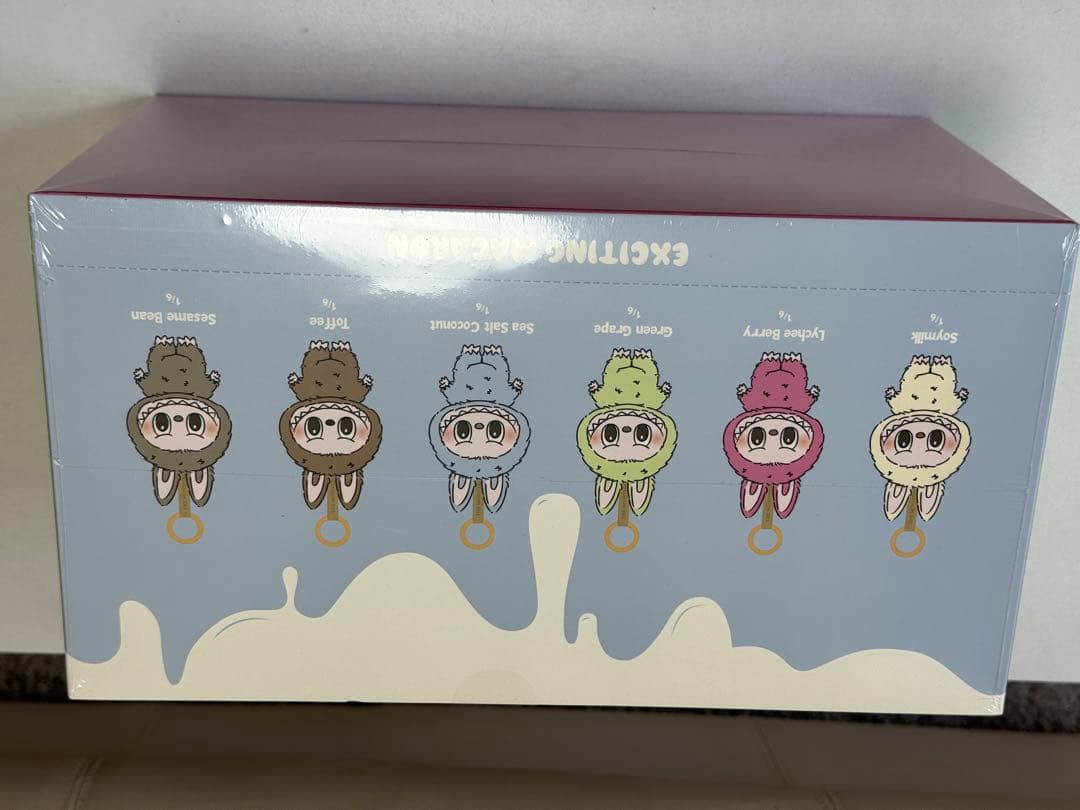 ポップマート ザ モンスターズ (ラブブ) エキサイティングマカロン