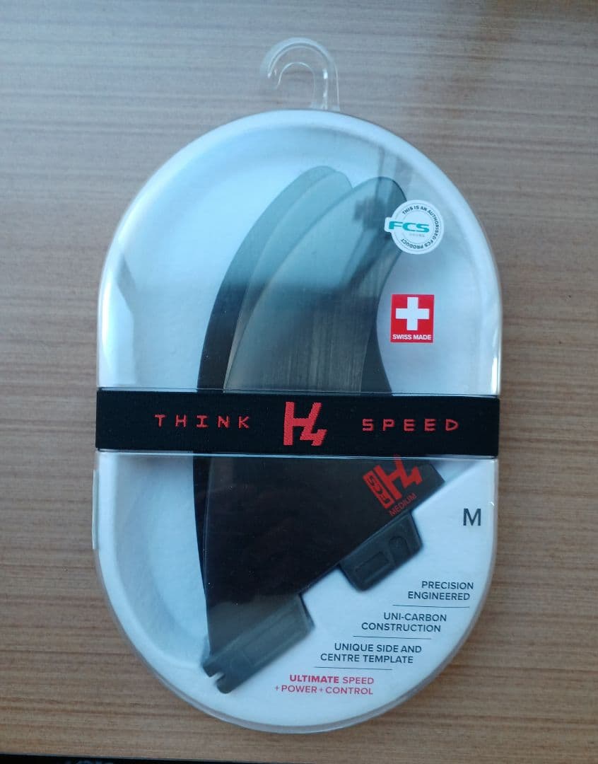 シンイチ　FCS2　H4　トライフィン　スラスターフィンM　新品未使用 FCS 26 FCS2 H4 フィン Tri Fin トライフィン スイス製 スピード