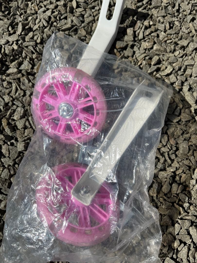 自転車 16インチ 組み立て 難あり ピンク 札幌取引でお値引き - メルカリ