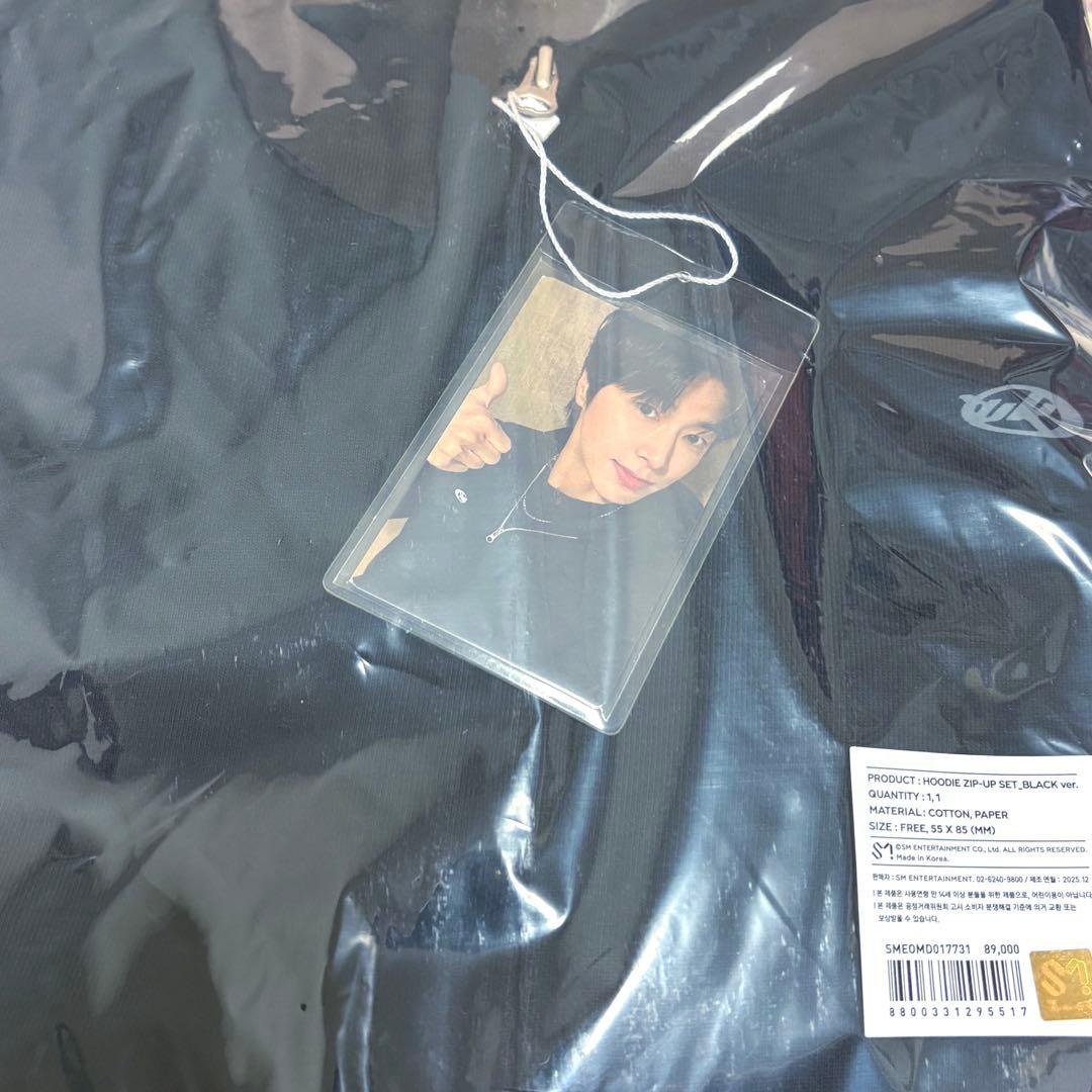 東方神起 ユノ ユンホ I-KNOW U-KNOW ブラック パーカー トレカ