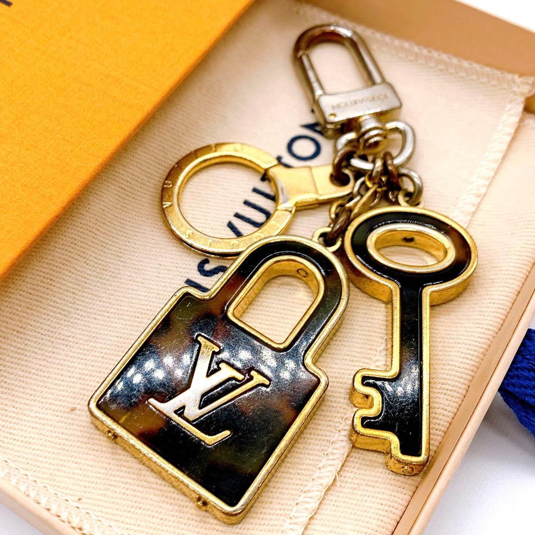 ルイヴィトン キーホルダーポルトクレ コンフィダンス