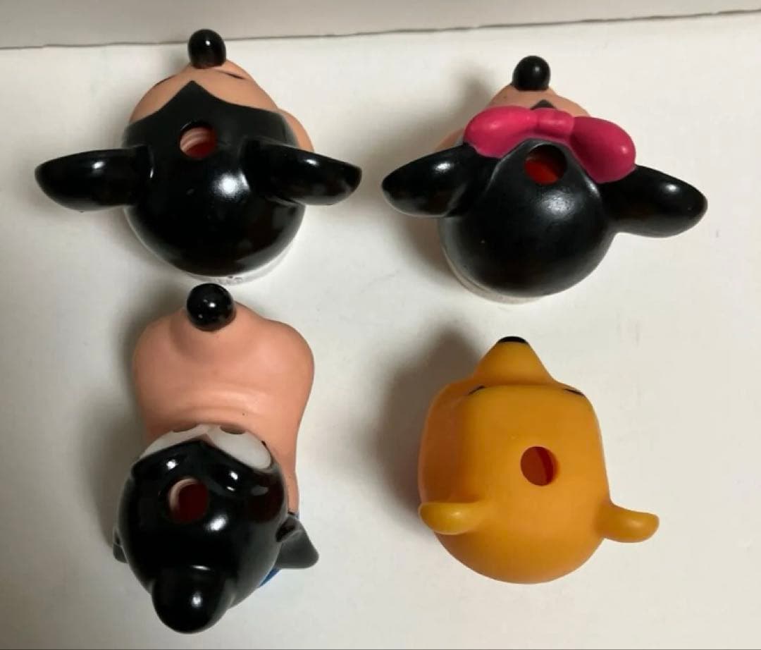 トンチキ　ディズニー レトログッズ シャンプー類のベッド 4点セット