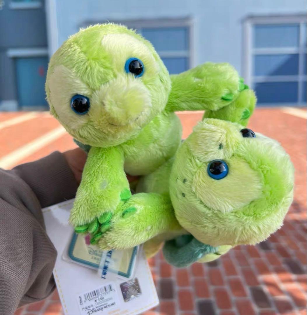 上海ディズニー限定 磁石つき ☆オルメル肩のせぬいぐるみ☆ - メルカリ