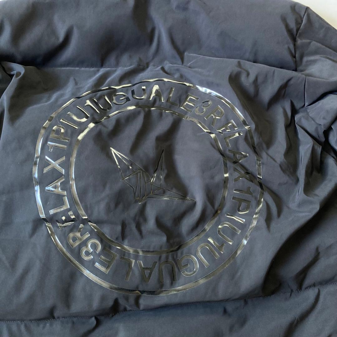 ウノピュウノウグァーレトレ リラックス サークルロゴプリント中綿